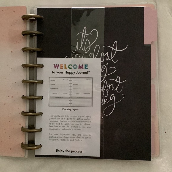 Happy Planner Goals Guided Journal - Picture 2 of 6
